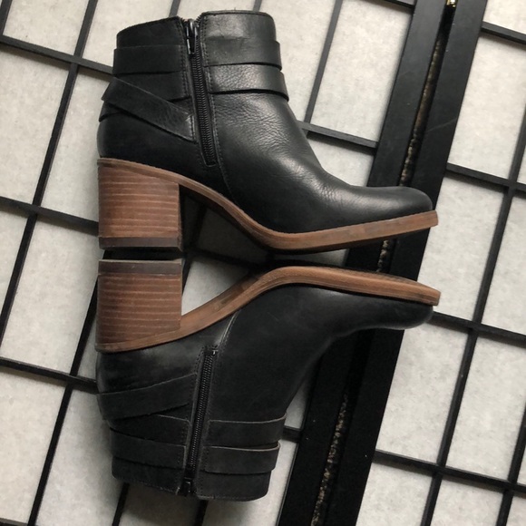 Lucky Brand. Raisa Ankle Boots - Picture 6 of 15